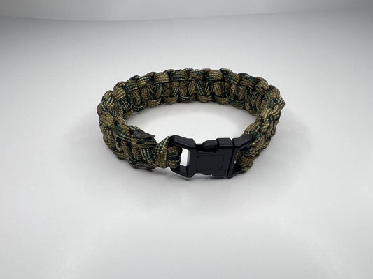 Green Camo Paracord Bracelet